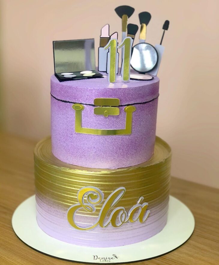 Bolo de maquiagem: 50 modelos e como fazer uma decoração perfeita